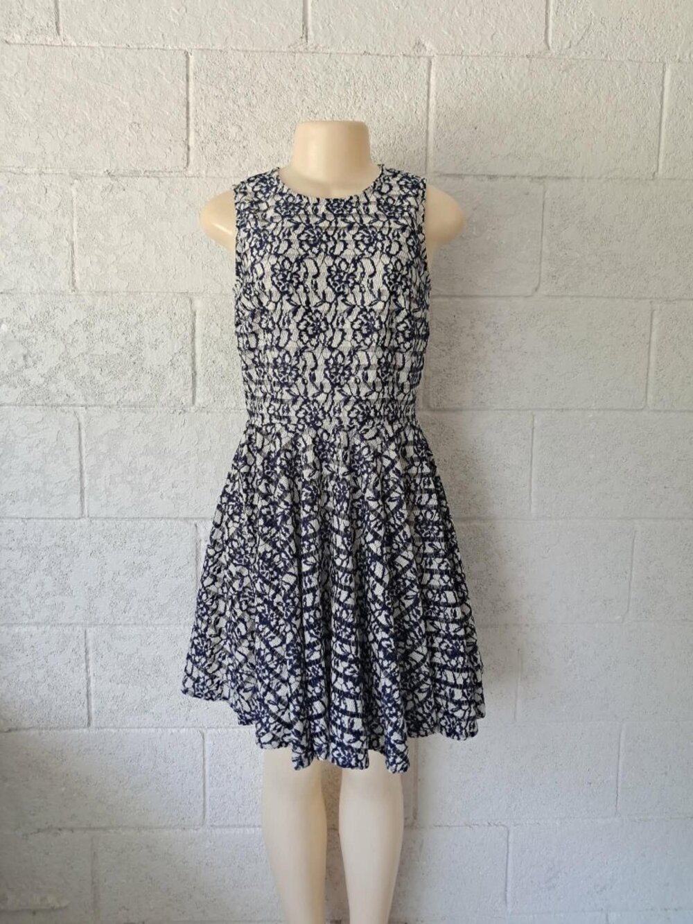 Maison Jules Navy Blue Cream Floral Lace Fit & Flare Dress Size S